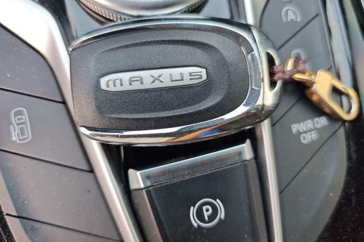 Used SAIC MAXUS G20 2021 Facelifted PLUS 2.0T Gasoline Automatic Luxury Edition