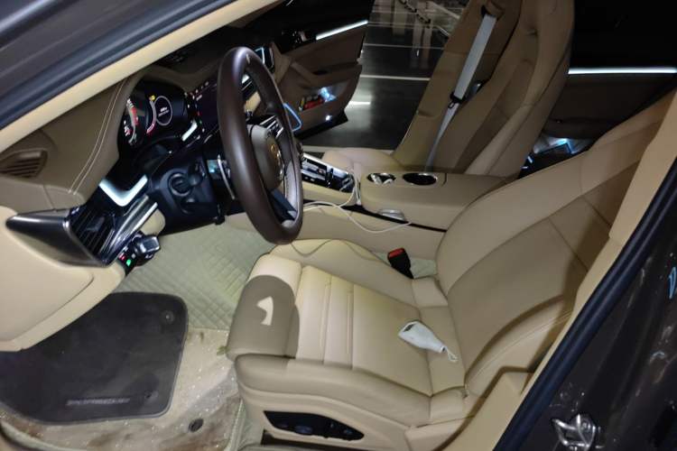 Used Porsche Panamera 2022 Panamera 4 E-Hybrid Platinum Edition 2.9T Left Front Seat