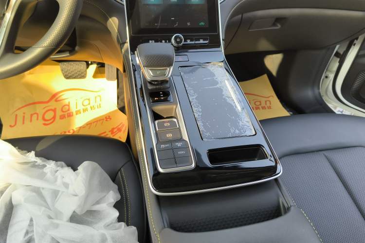 Used Roewe i6 MAX New Energy 2023 EV 420 Skyroof Special Edition