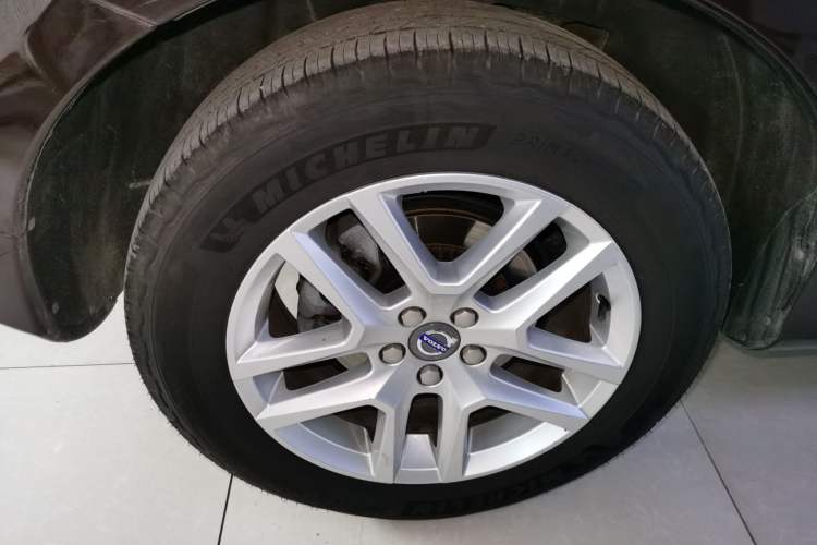 Used Volvo XC60 2017 T5 Smart Edition
