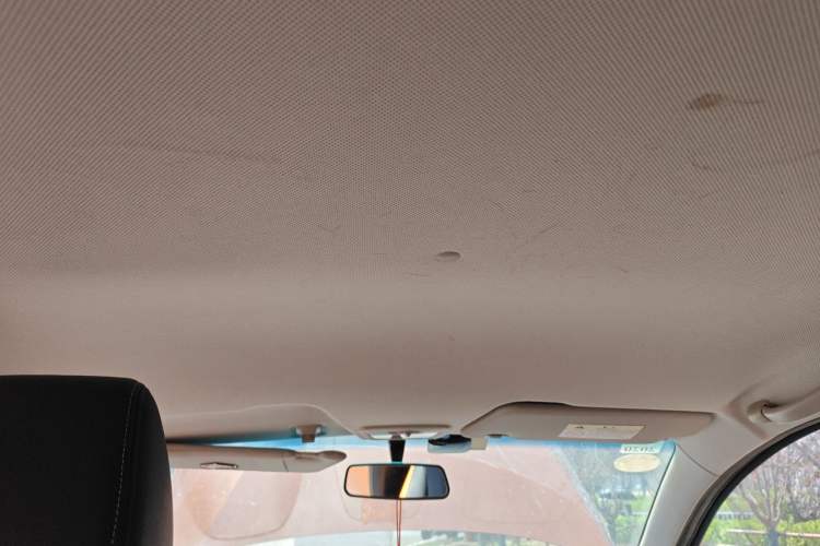 Used Baojun 310 2017 1.5L Automatic Fashion Model