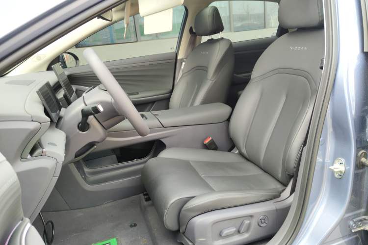 Used Nissan N6 2026 Model 180 Max Left Front Seat