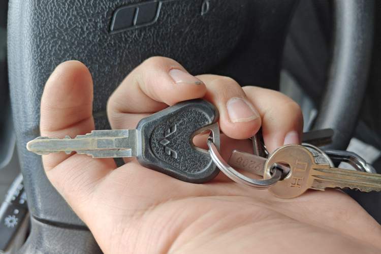 Used Wuling Zhiguang 2020 1.2L Practical Model China VI LSI
