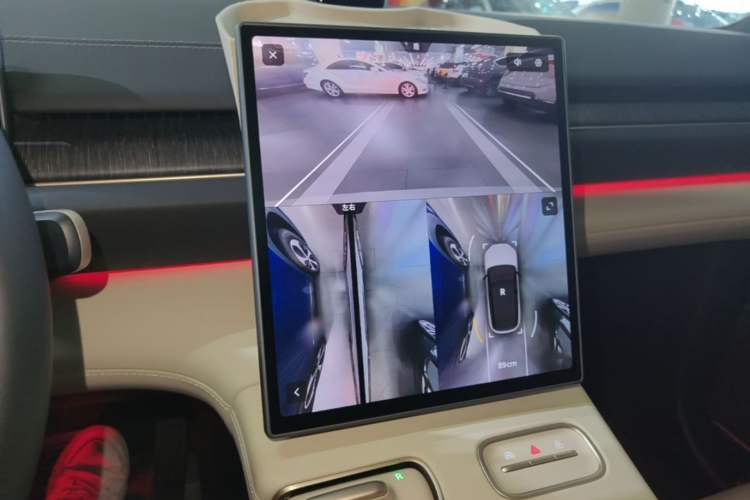 Used Nio ES6 2024 75 kWh
