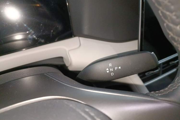 Used BYD Yuan UP 2025 Intelligent Driving Version 401 km Beyond-Range Edition