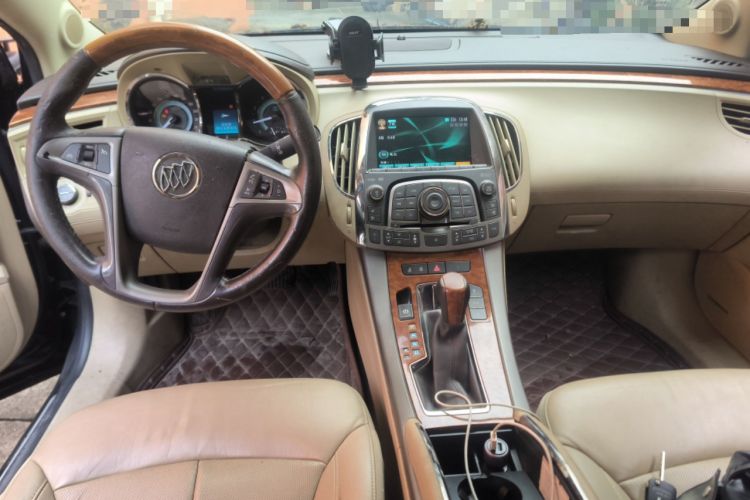 Used Buick LaCrosse 2012 2.4L SIDI Luxury Edition
