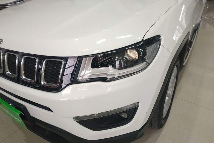 Used Jeep Compass 2017 200T Automatic Family Edition