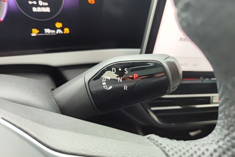 Used Volkswagen Passat 2025 Pro 380TSI Starry Dragon Luxury Edition Gear Lever