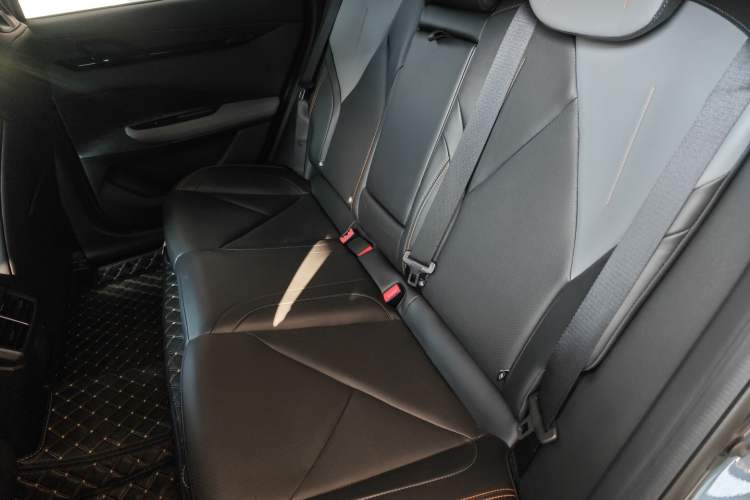 Used Changan UNI-V 2022 1.5T Prestige Version