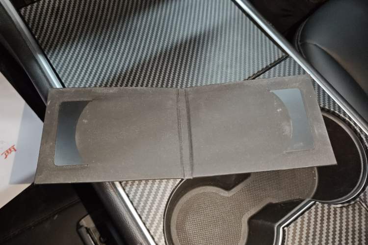 Used Tesla Model 3 2019 Standard Range Rear-Drive Upgraded Version Vehicle Key