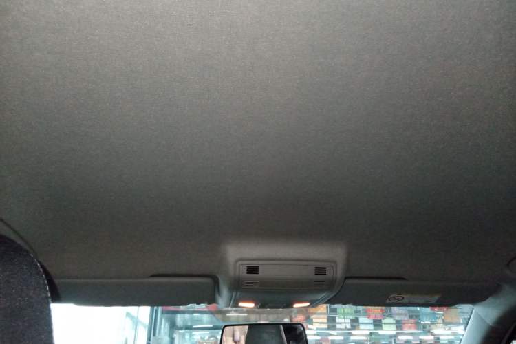 Used Volkswagen Tharu 2025 New Sharp 1.5L Sharp Edition Headliner