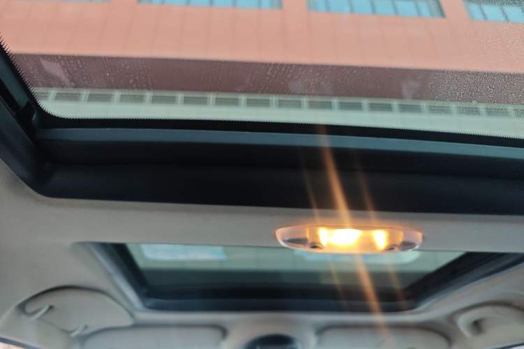 Used MINI Countryman 2011 1.6L COOPER Excitement Headliner