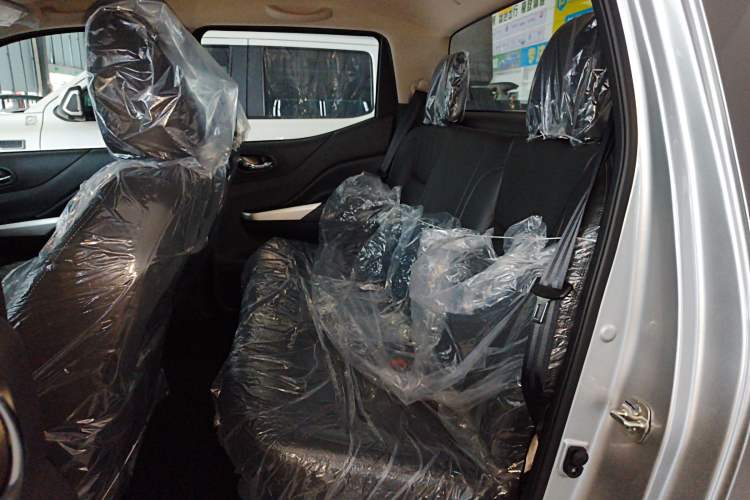 Used Nissan Navara 2024 2.5L Automatic 4x4 Road Edition Prestige Version Left Rear Seat