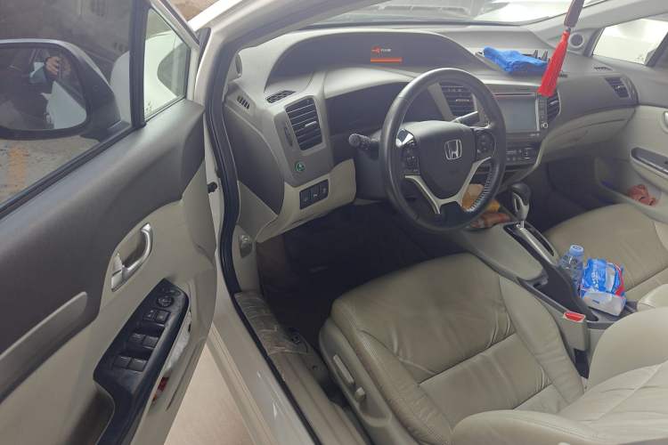 Used Honda Civic 2013 10th Anniversary 1.8L Automatic Luxury Edition Driver Seat