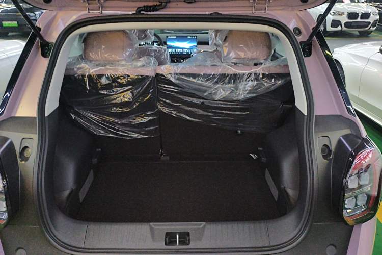 Used AION UT 2025 330 Starlight Edition
