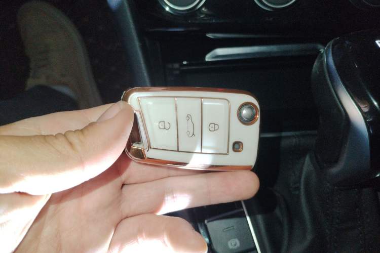 Used Volkswagen Sagitar 2020 200TSI DSG Comfort Version China VI Standard
