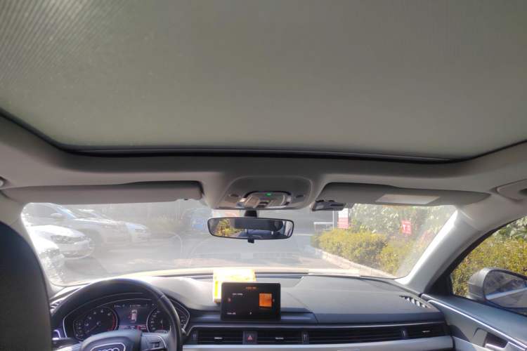 Used Audi A4 2017 45 TFSI allroad quattro Fashion Edition Headliner