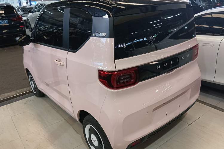 Used Wuling Hongguang MINIEV 2021 Macaron Premium Model – Lithium Iron Phosphate

