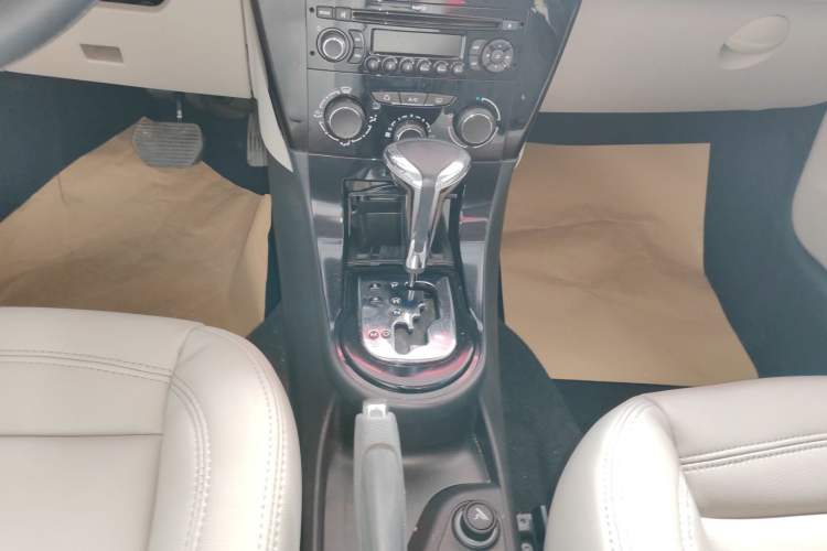 Used Citroen C-Quatre 2013 Sedan 1.6L Automatic Prestige Model Gear Lever