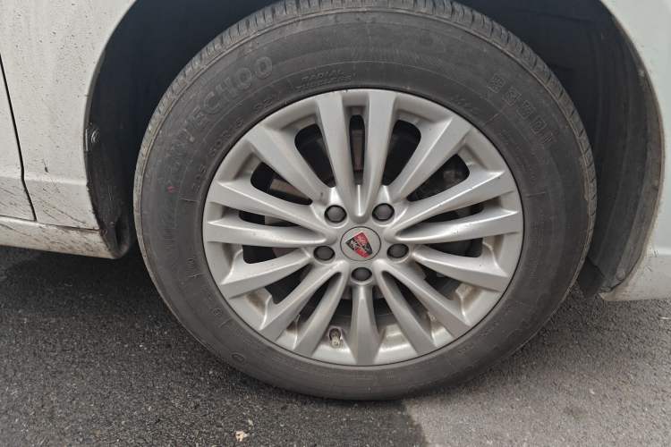 Used Roewe Ei5 2020 Luxury Edition Right Front Wheel Hub