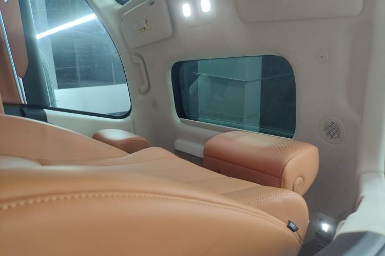 Used Wey Lanshan 2025 Four-Wheel Drive Max Headliner