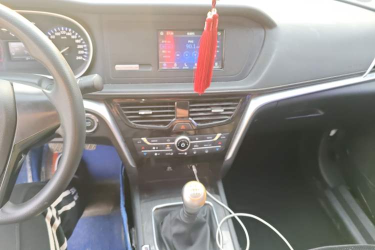 Used Venucia T90 2017 2.0L Manual ChenShang Edition