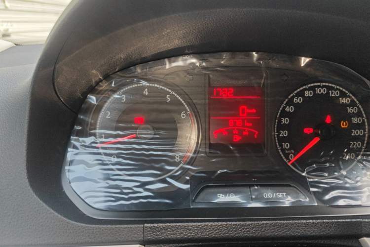 Used Jetta VA3 2021 1.5L Manual Enjoyment Edition Odometer Close Up