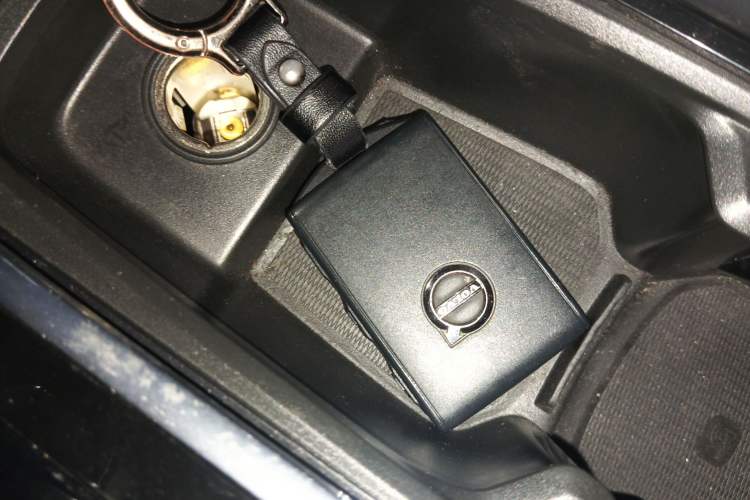 Used Volvo XC60 2023 B5 4x4 Smart Luxury Edition Vehicle Key