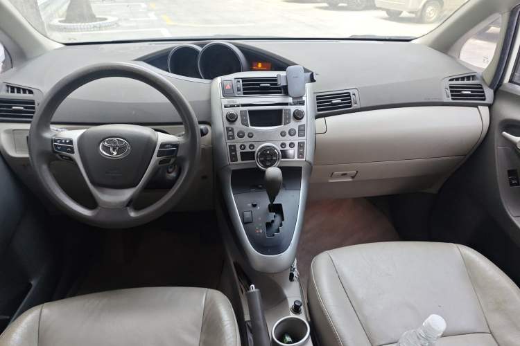 Used Toyota Verso 2011 180G CVT Luxury Edition