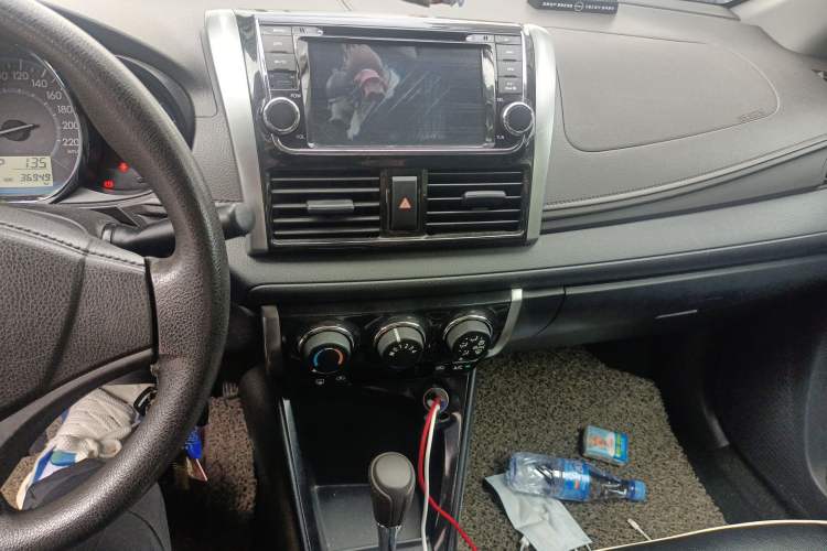 Used Toyota Vios 2014 1.5L Automatic ZhiZhen Edition Audio And AC Panel