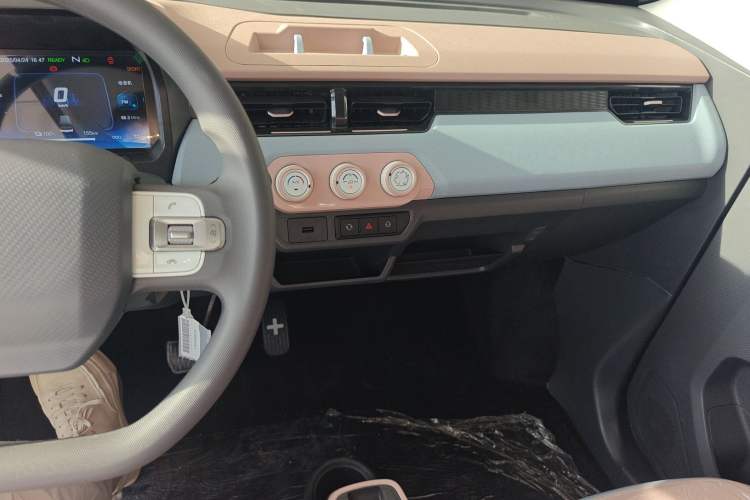 Used Chery New Energy QQ Ice Cream 2025 155km Sundae Edition
