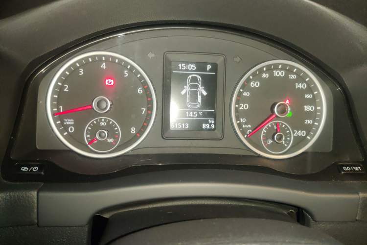 Used Volkswagen Tiguan 2015 1.8TSI Automatic Two-Wheel Drive Trend Edition Instrument Cluster
