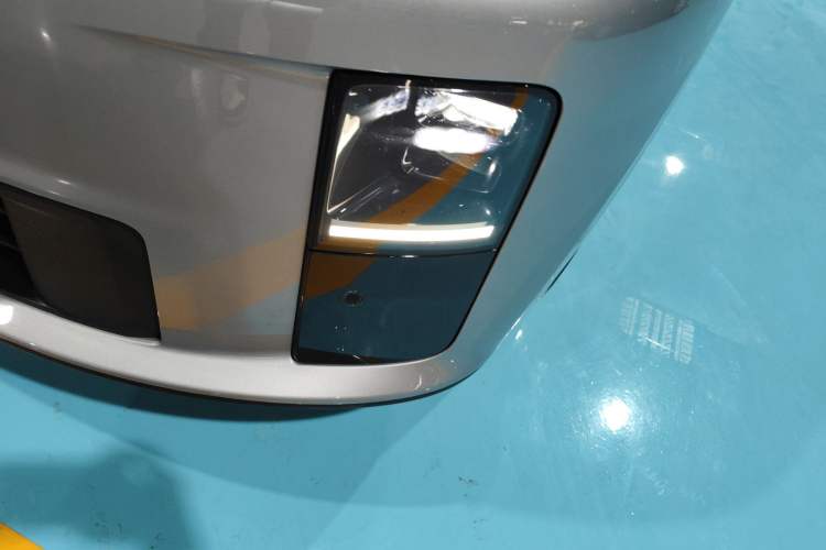 Used Li Auto Li Auto i6 2025 Model Four-Wheel-Drive Standard Type