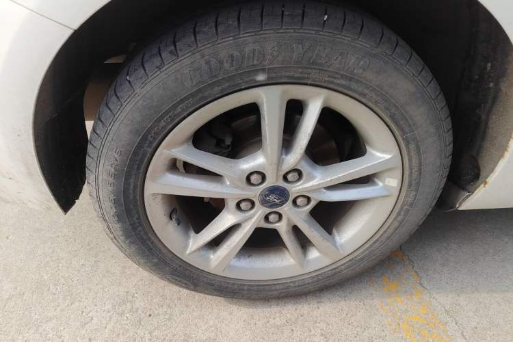 Used Ford Escort 2019 1.5L Automatic Enjoyment Model Exterior 5