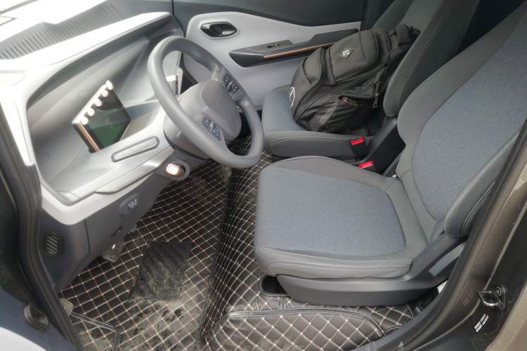 Used Wuling NAMMIEV 2021 Playful Model – High-Power Version
