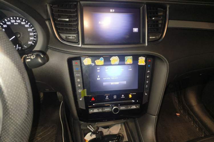 Used Infiniti QX50 2020 Revised Version 2.0T Two-Wheel Drive Fashion Edition Audio And AC Panel