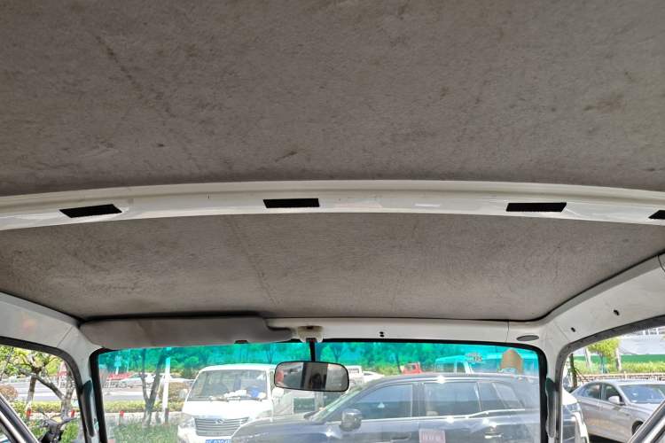 Used Jinbei Hiace 2014 2.0L Fifth-Generation Xiangyun Comfort Type 1 4G20C
