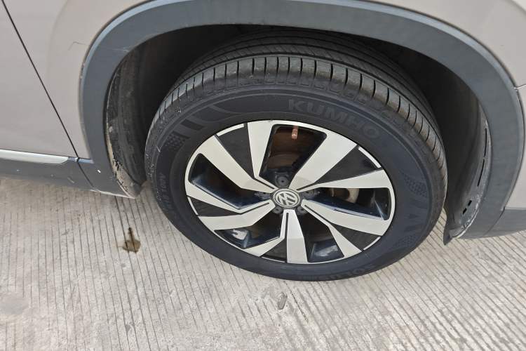 Used Volkswagen Tayron 2020 280TSI Two-Wheel Drive Luxury Connect Edition