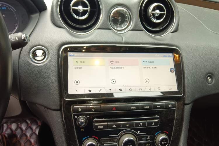 Used Jaguar XJ 2014 XJL 2.0T Two-Wheel-Drive Elegant Business Edition