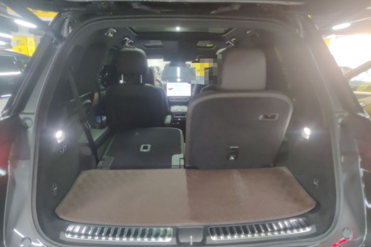 Used Li Auto L9 2022 Max model
