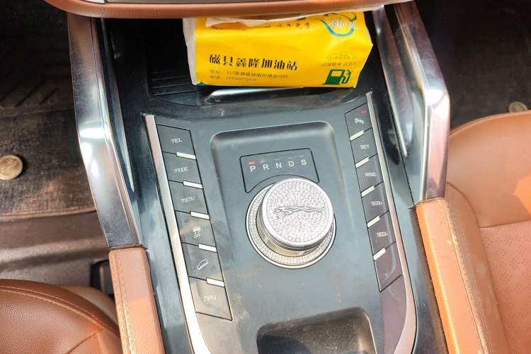 Used Zotye T700 2017 1.8T Dual-Clutch Prestige Model
