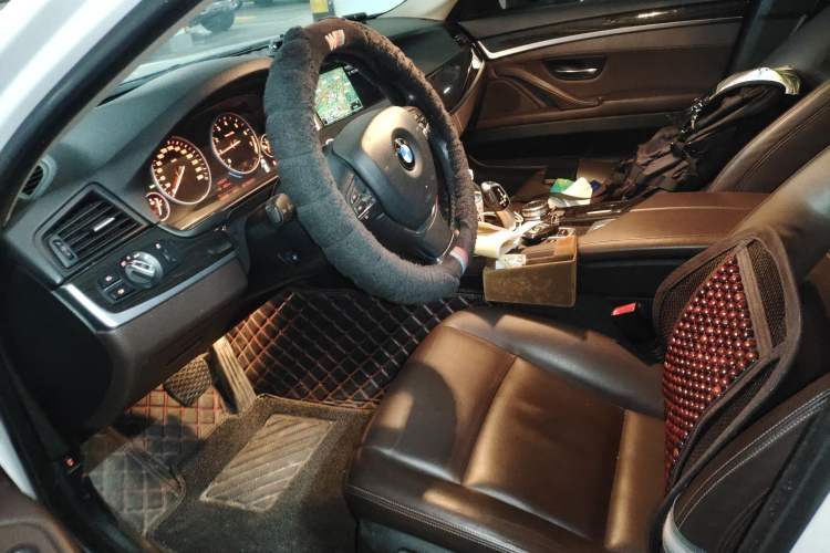 Used BMW 5 Series 2014 525Li Luxury Design Package