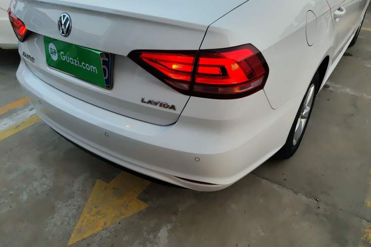 Used Volkswagen Lavida 2019 Lavida Start 1.5L Manual Fashion Edition China VI Standard