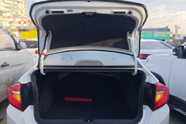 Used Honda Greiz 2016 1.5L CVT Classic Edition