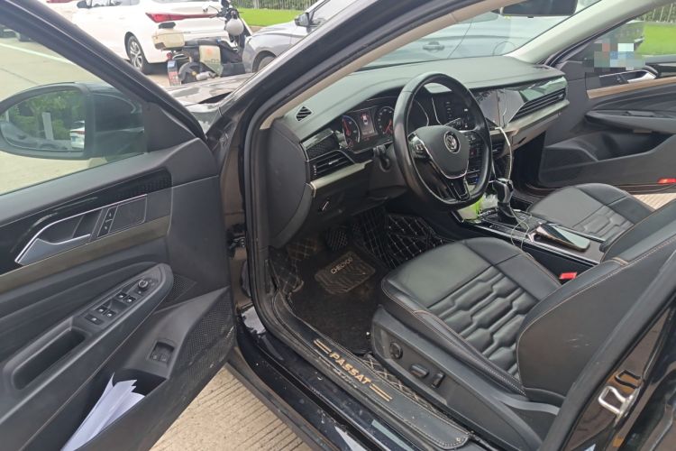 Used Volkswagen Passat New Energy 2020 430 PHEV Hybrid Elite Edition China VI Standard Driver Seat