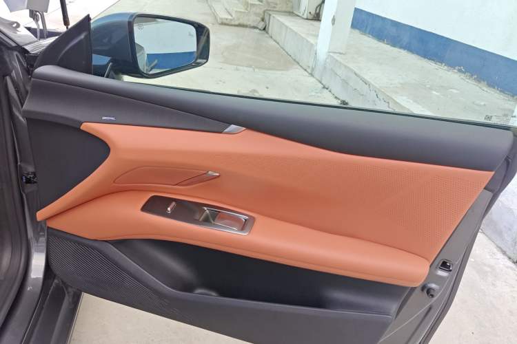 Used Deepal L07 2024 230Max Qiankun Intelligent Driving ADS SE Range-Extended Version