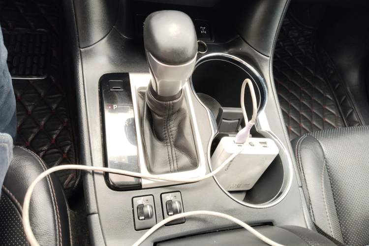 Used Toyota Highlander 2015 2.0T Four-Wheel Drive Luxury Edition 7-Seater