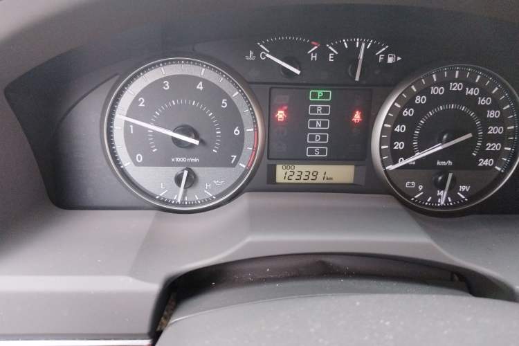 Used Toyota Land Cruiser  Odometer Close Up