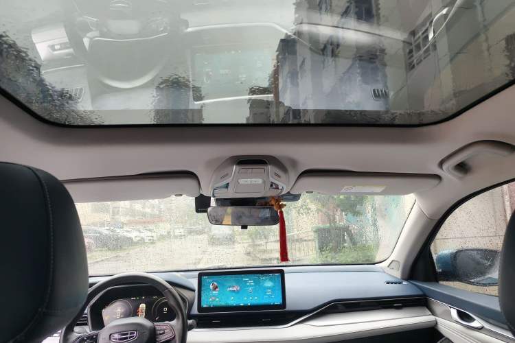 Used Geely Auto Preface 2021 2.0TD Designer's Recommended Edition Headliner