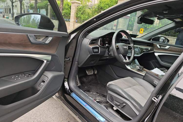 Used Audi A6L 2022 45 TFSI Prestige Dynamic Edition Driver Seat